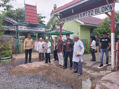 Ketua DPRD Banjarmasin Tinjau Langsung Titik Keluhan Warga Saat Reses di Banjarmasin Utara