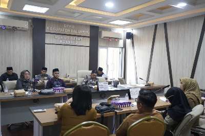 Komisi II DPRD Balangan Bahas LKPJ 2025 Bersama SKPD Mitra Kerja