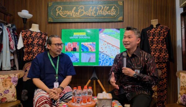 Wujudkan Kemandirian Difabel, PLN UID Jakarta Raya Resmikan “Akademi Batik Tuli’s” di Rumah Batik Palbatu
