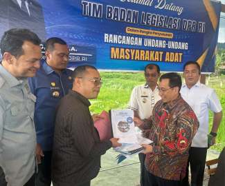 Pemkab Humbahas Ikuti Kunker Baleg DPR RI, Bahas RUU Masyarakat Adat