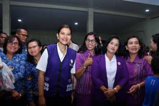 Ketua TP PKK Sumut Tinjau Posyandu di Samosir