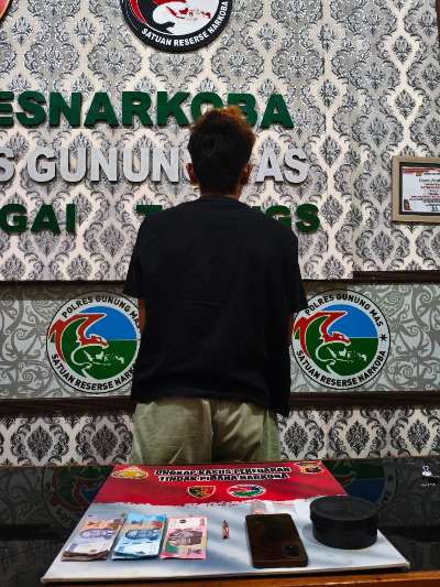 Polres Gunung Mas Tangkap Pengedar Sabu di Desa Luwuk Langkuas