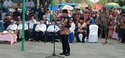 Bupati Balangan Lepas Keberangkatan 214 Jemaah Haji 2026