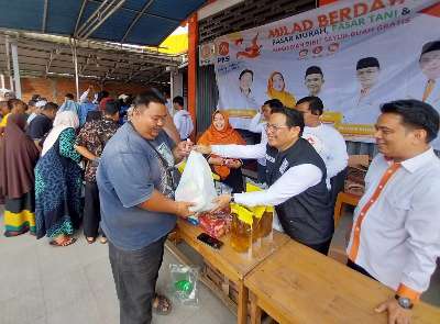 Dorong Kemandirian Pangan, PKS Tabalong Salurkan Bibit dan Edukasi Tani