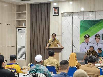 Wabup Balangan Hadiri Forum Standar Pelayanan RSUD Datu Kandang Haji