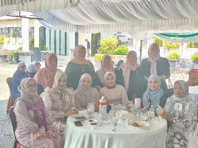 Ketua DPRD Balangan Hadiri Open House Iduladha di Kediaman Bupati