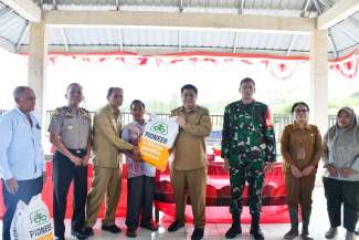 Pemkab Samosir Salurkan Bantuan Bibit Jagung 40 Hektare
