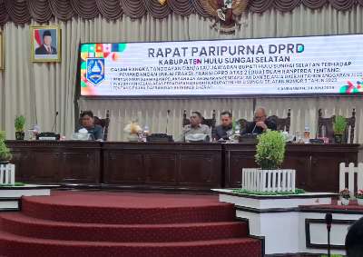 DPRD HSS Gelar Paripurna Jawaban Eksekutif Terhadap Ranperda LKPj APBD 2025