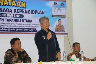 Pemkab Taput Perkuat Pemerataan Pendidikan Lewat Penataan Guru dan Tenaga Kependidikan
