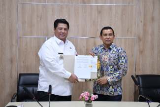 Pemkab Samosir Terima Hibah Rp22,8 Miliar, Sibea-bea dan IPLT Perkuat Pariwisata Berkelanjutan