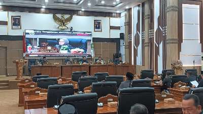 DPRD Balangan Terima Raperda Pertanggungjawaban APBD 2025