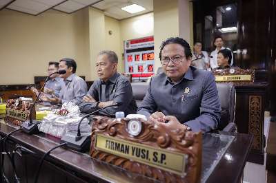 DPRD Kalsel Dorong Perda Sistem Resi Gudang Petani