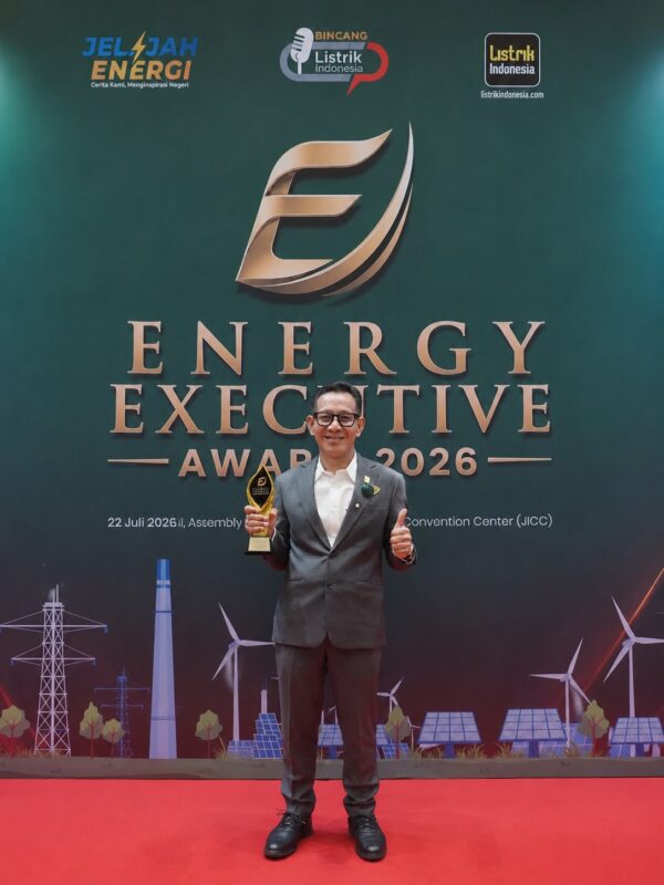 Sukses Pimpin Transformasi Hijau, General Manager PLN UID Jakarta Raya Raih Energy Executive Award 2026