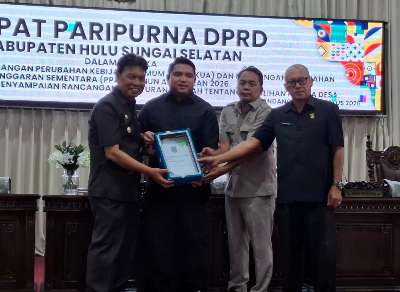 Wabup HSS Sampaikan KUA-PPAS Perubahan APBD 2026 di DPRD
