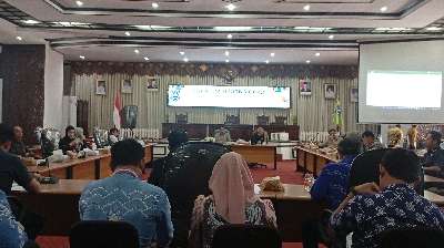 Banmus DPRD HSS Bahas Perubahan Jadwal Kegiatan Bulan