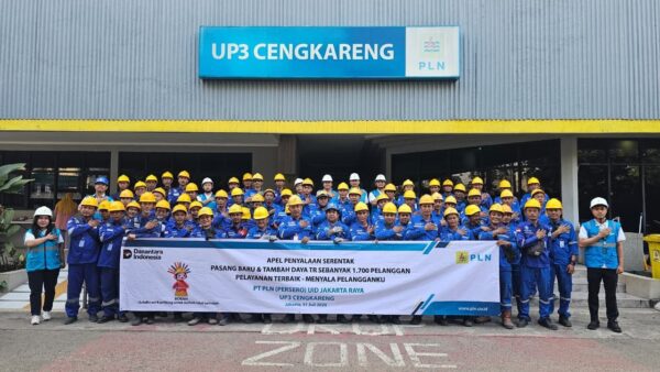 PLN Nyalakan Serentak Listrik untuk 1.700 Pelanggan