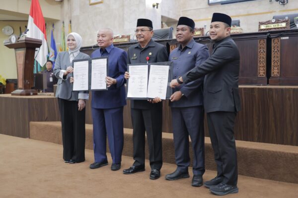 DPRD Kalsel Setujui Raperda Perubahan APBD 2026