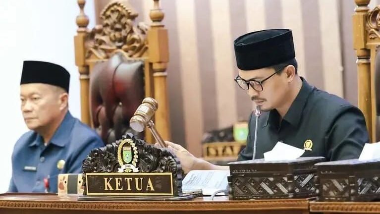 DPRD Tanah Bumbu Setujui Raperda Perubahan APBD 2026 Lanjut Pembahasan