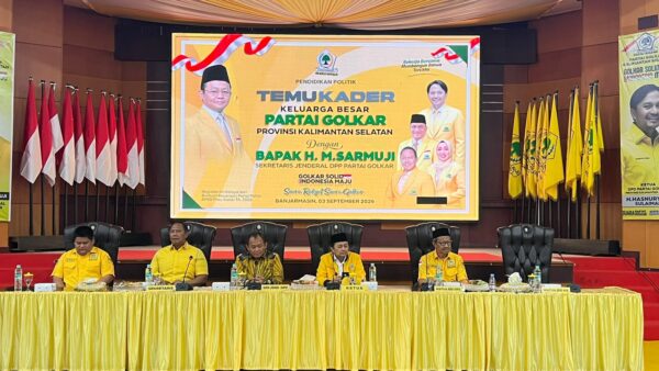Sekjen Golkar Minta Kader Kalsel Kawal Program