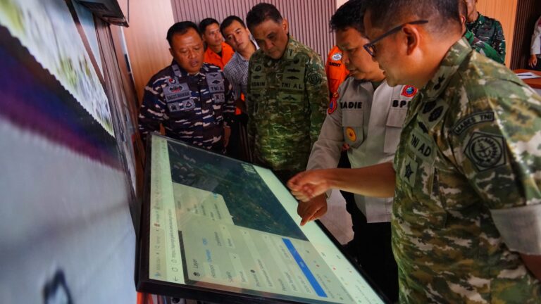 Tim Mabes TNI Monitoring Kesiapsiagaan Karhutla