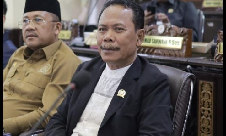 Anggota DPRD Kalsel H Jahrian Desak Pemda Sediakan Sarana