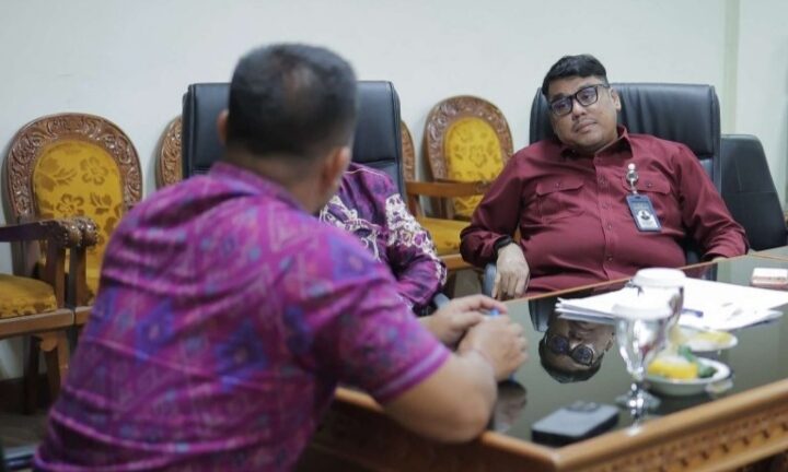 Adopsi Aturan Bali, BK DPRD Kalsel Wacanakan Berbaju Adat