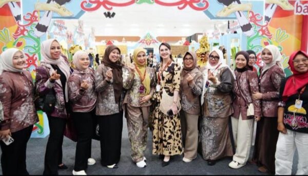 Dekranasda Balangan Promosikan Kerajinan Khas di Kriyanusa