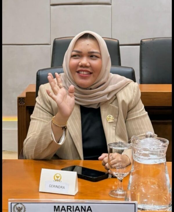 DPR RI Mariana Sentil Krisis Air PTAM Bandarmasih