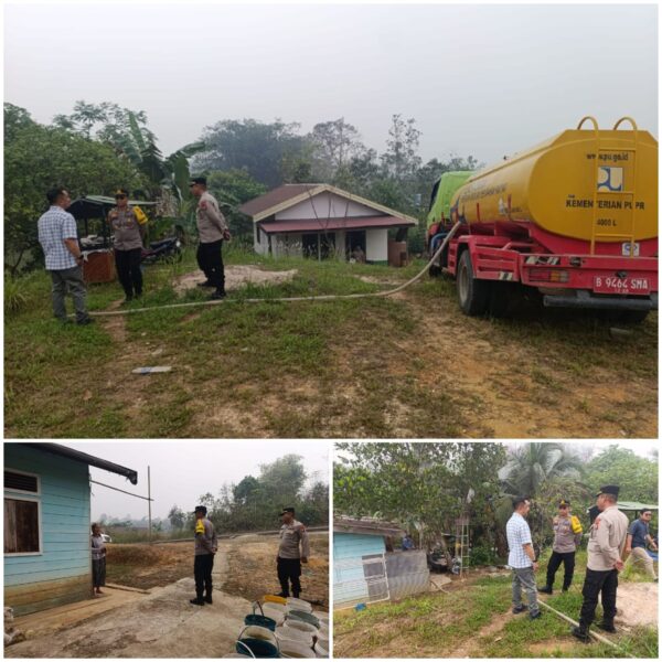 Polres Gunung Mas dan Perumdam Pasok Air Bersih Warga