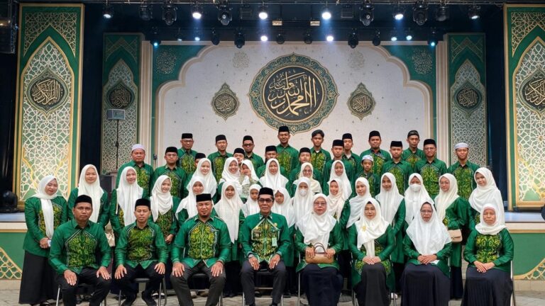 Camat Halong Lepas 61 Kafilah MTQN XIX Balangan di Juai