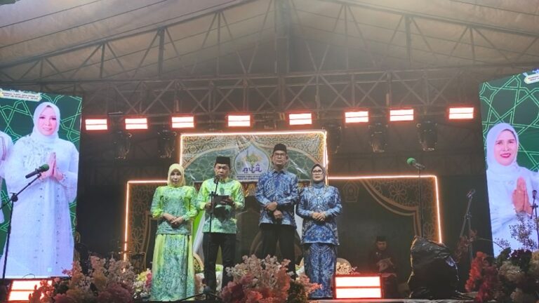 Bupati Balangan Tutup MTQ Nasional ke-19 di Juai