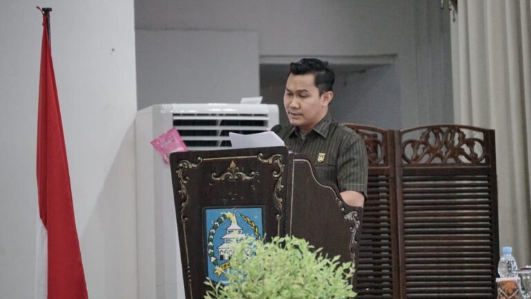 Komisi III DPRD HSS Dukung Proyek Normalisasi Sungai Amandit