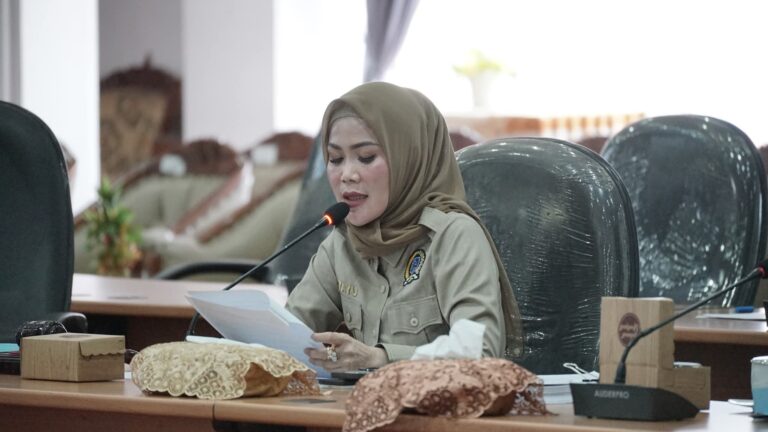 Komisi III DPRD HSS Bahas Perda Pajak dan Retribusi Daerah